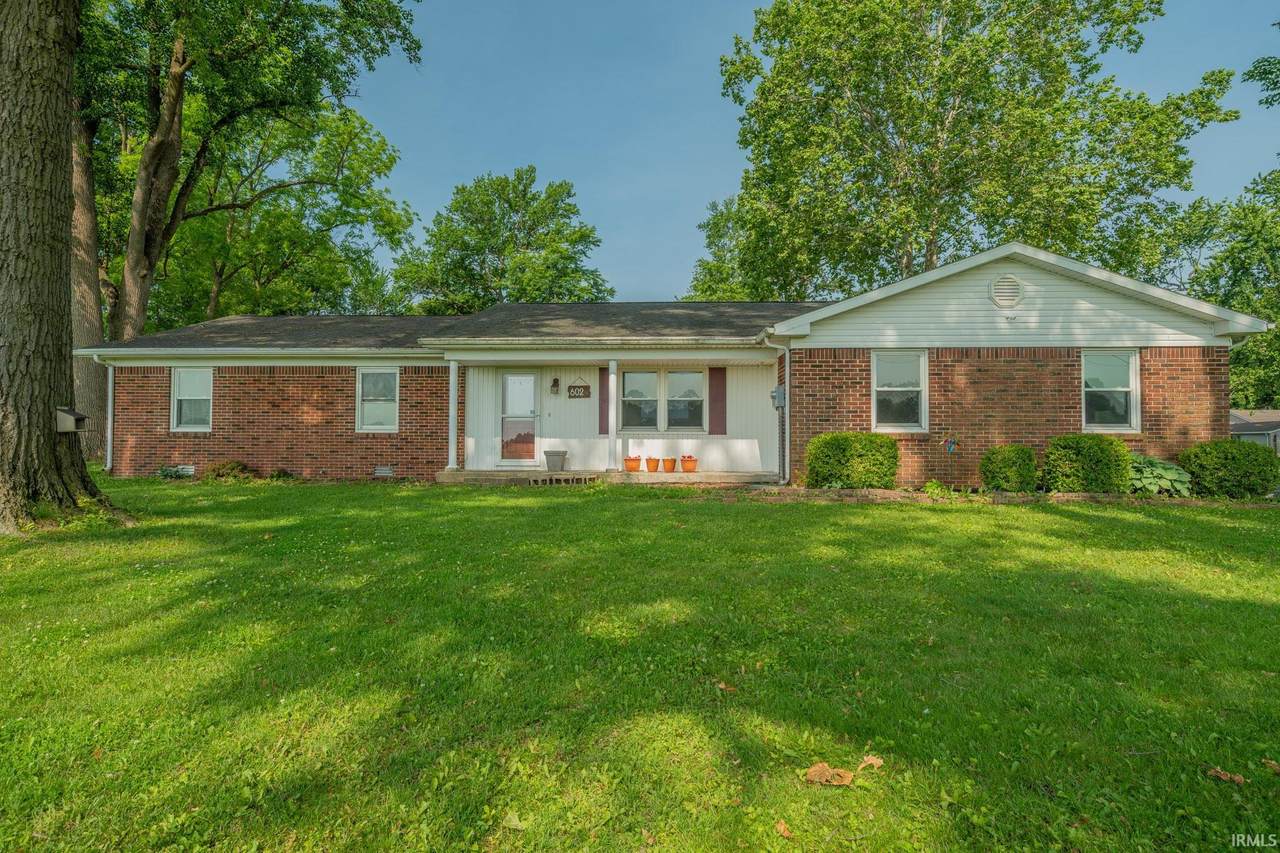 602 Maple Street - Photo 1