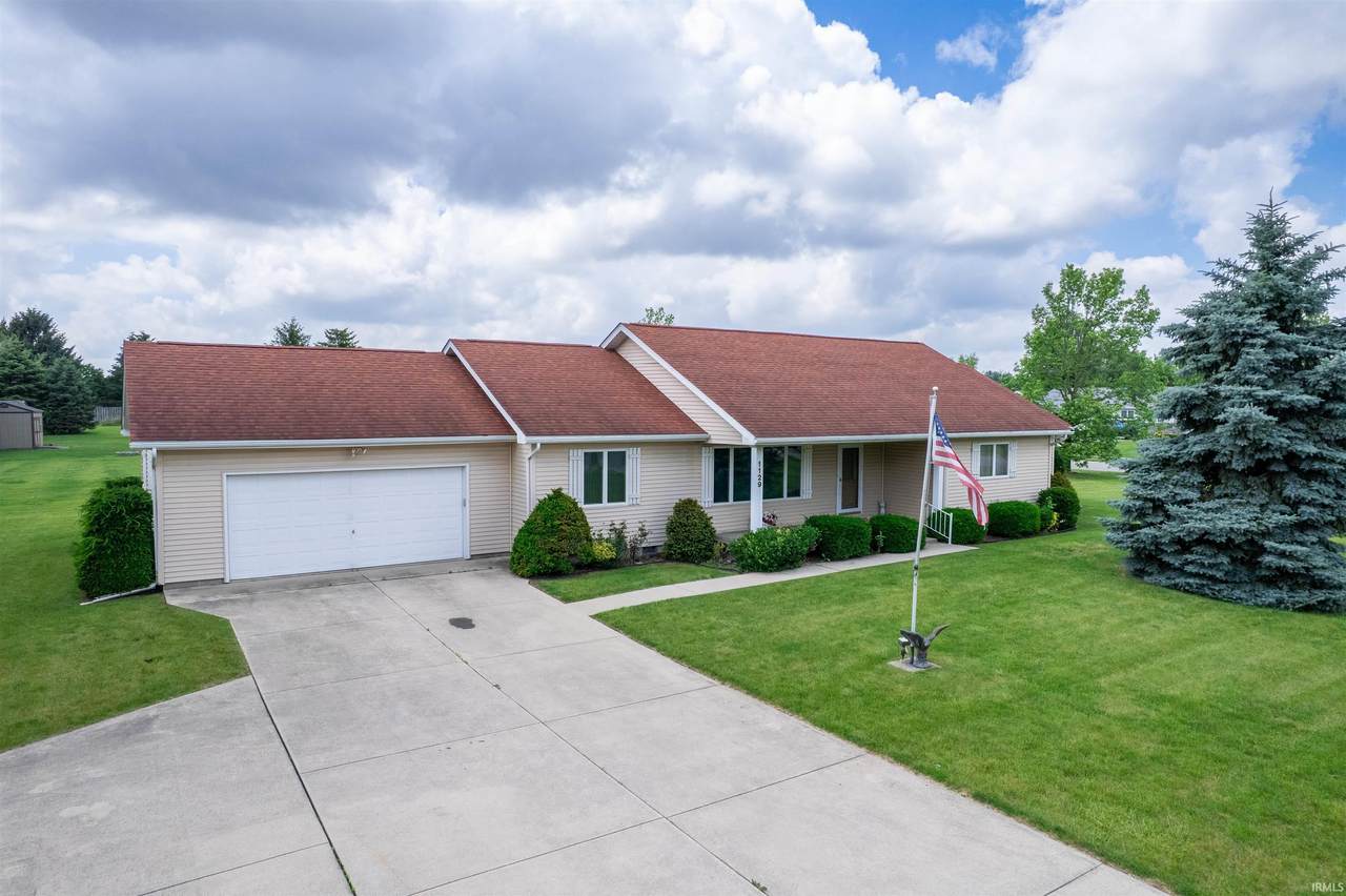 1129 Miller Avenue - Photo 1