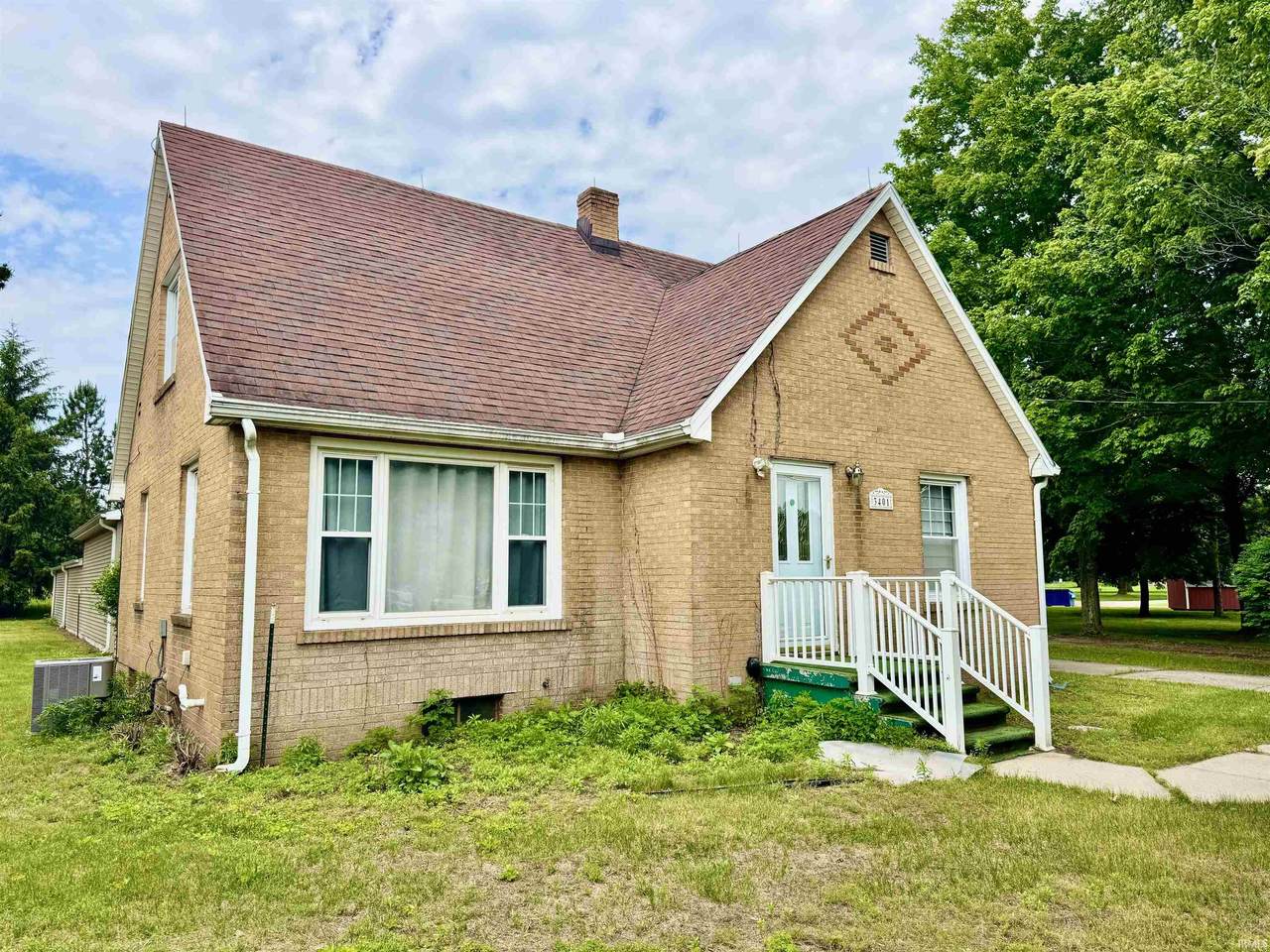 3401 Pleasant Plain Avenue - Photo 1