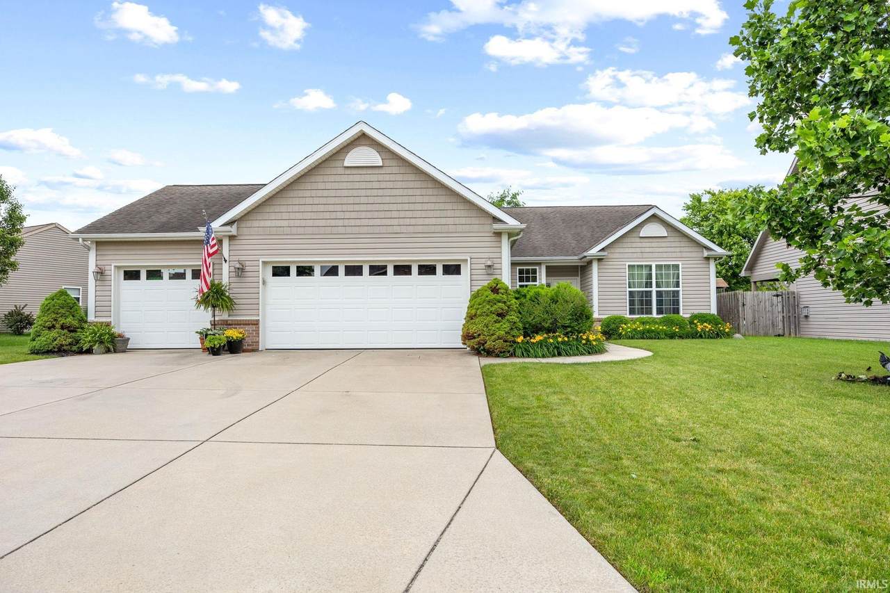 233 Sinclair Drive - Photo 1