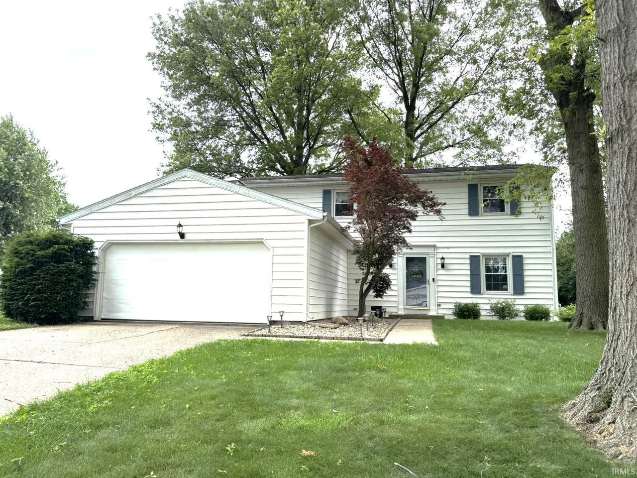 1705 Scenic Place - Photo 1