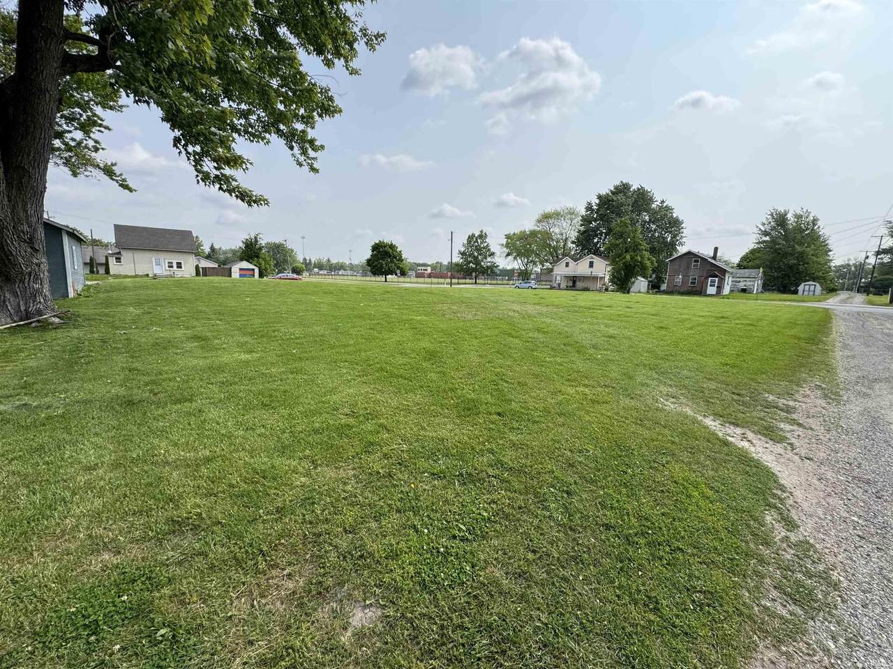 416 Green Street - Photo 1