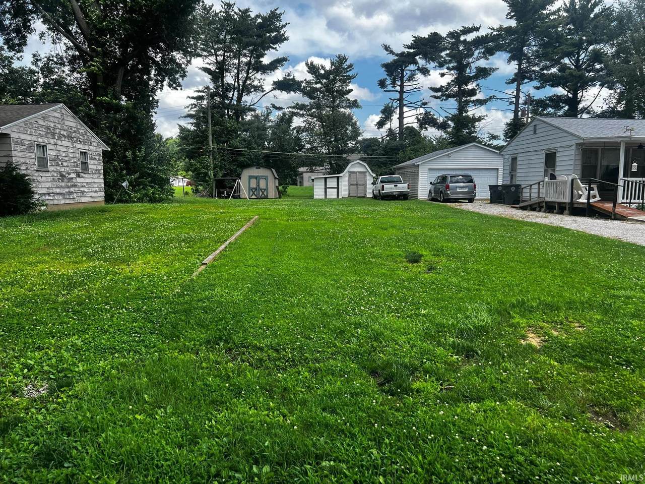 2120 Lombard Avenue - Photo 1