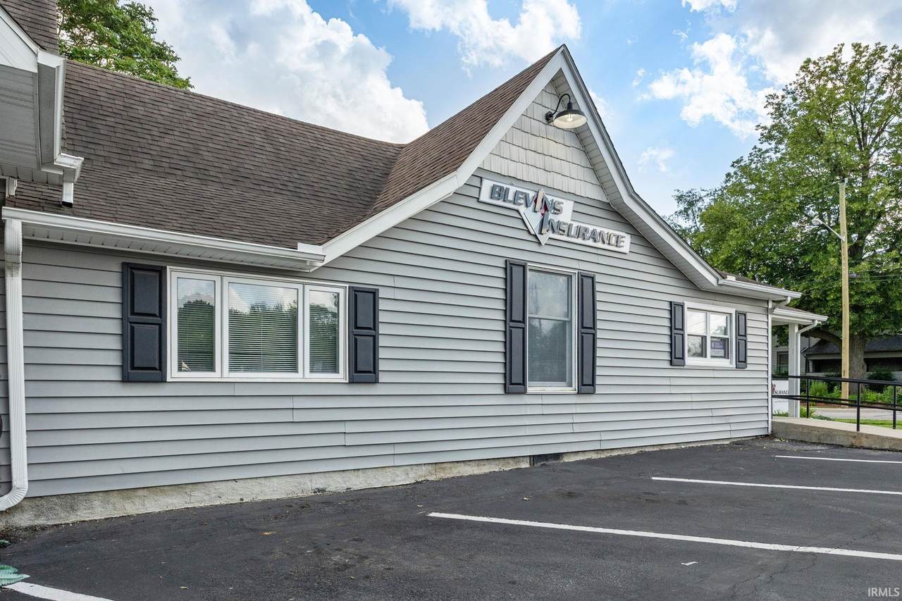 803 18th Street - Photo 1