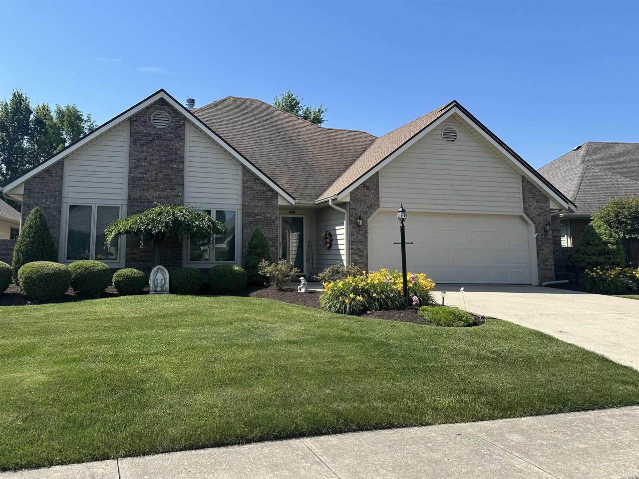 6420 Langley Court - Photo 1