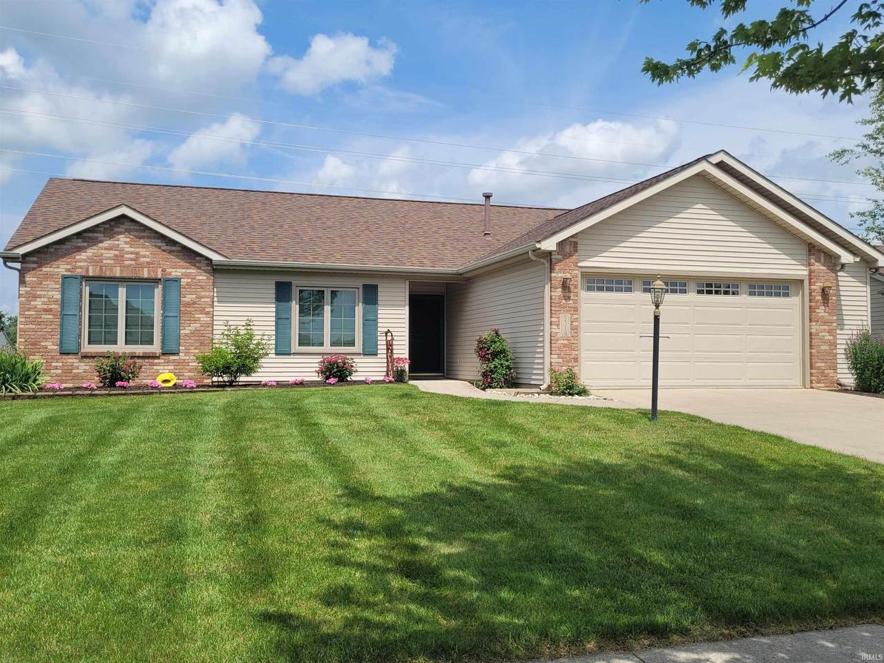 5514 Dennison Drive - Photo 1