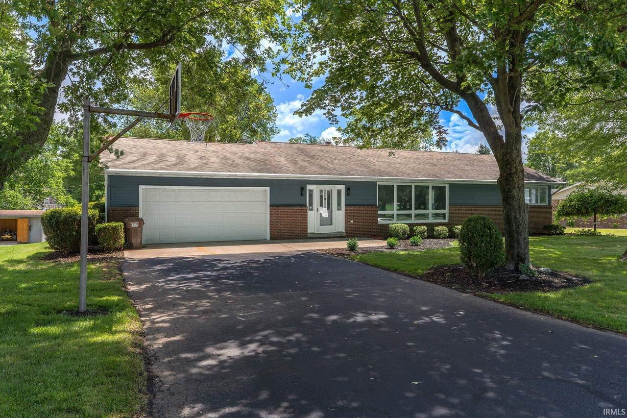 202 Countrybrook Drive - Photo 1