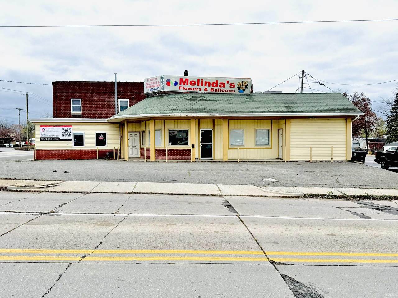 6720 Old Trail Road - Photo 1