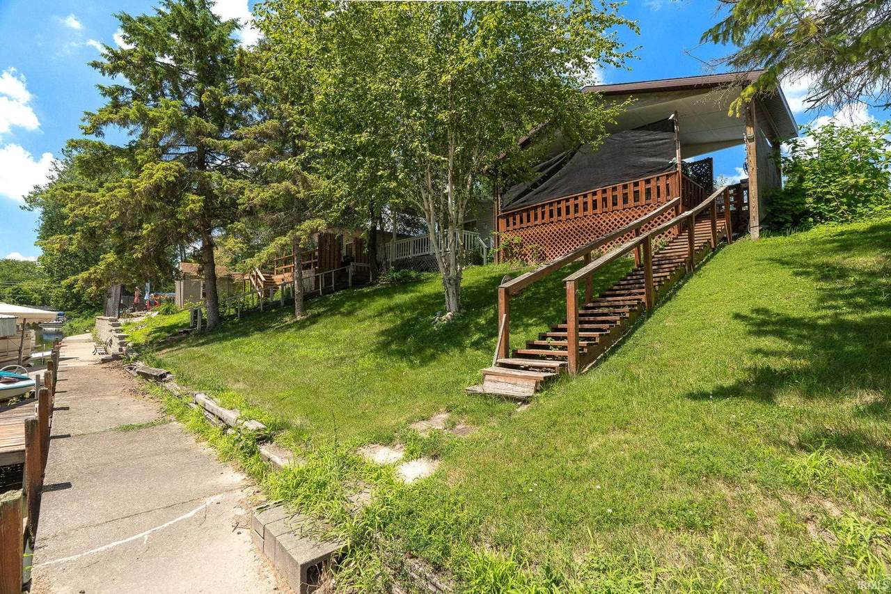 11117 Quiet Water Road - Photo 1