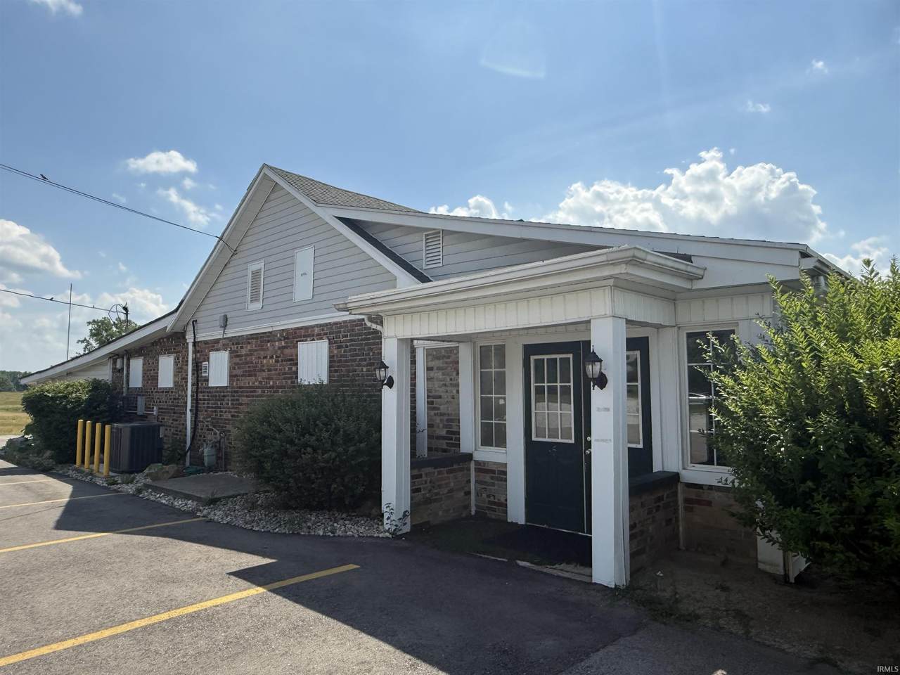 1605 Water Street - Photo 1