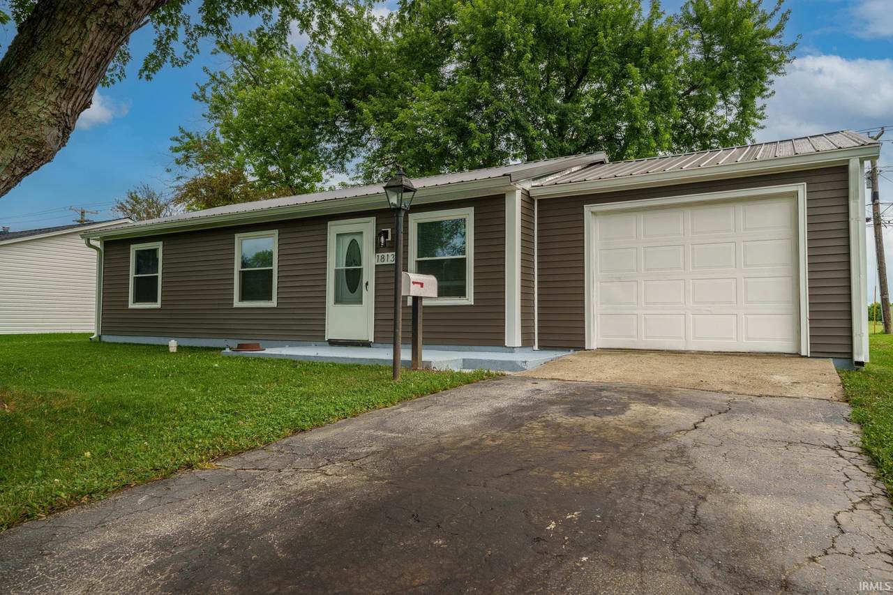 1813 Wenlock Drive - Photo 1