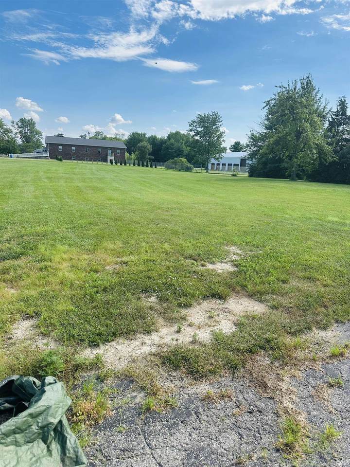 811 Jackson Street - Photo 1