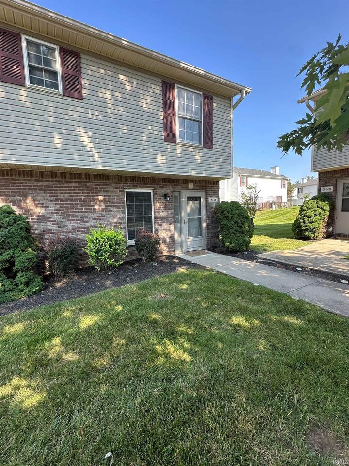 3442 Oaklawn Circle - Photo 1