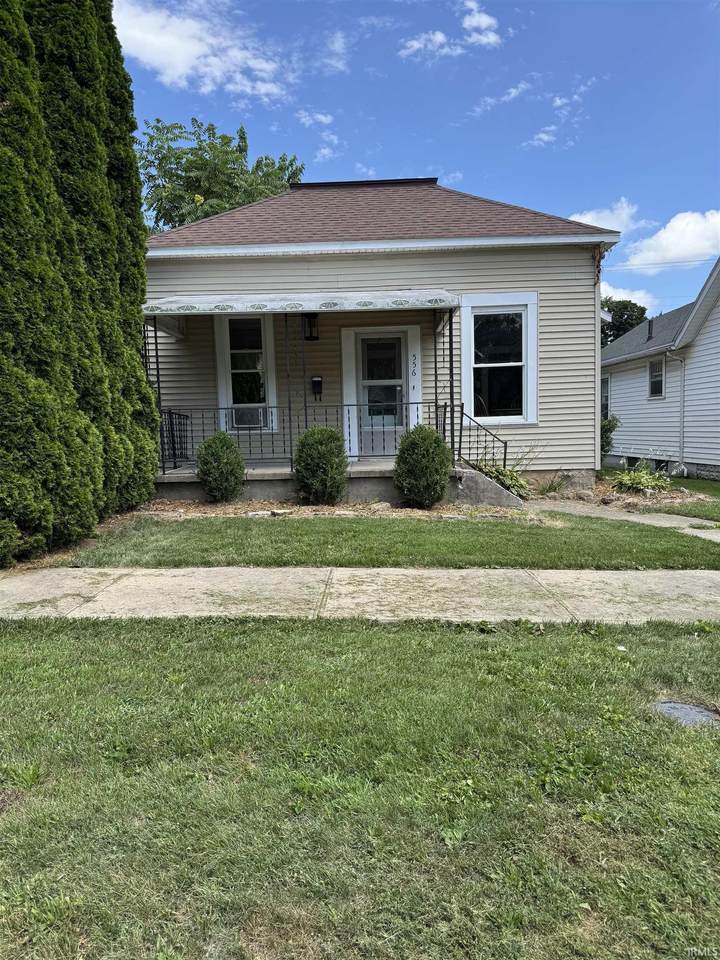 556 Maple Street - Photo 1