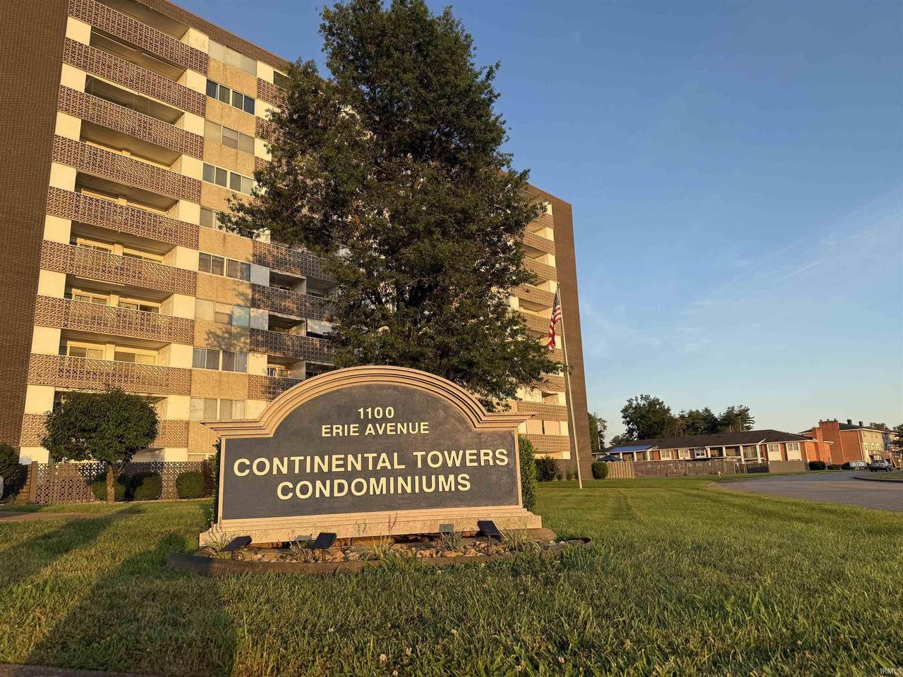 1100 Erie Avenue - Photo 1