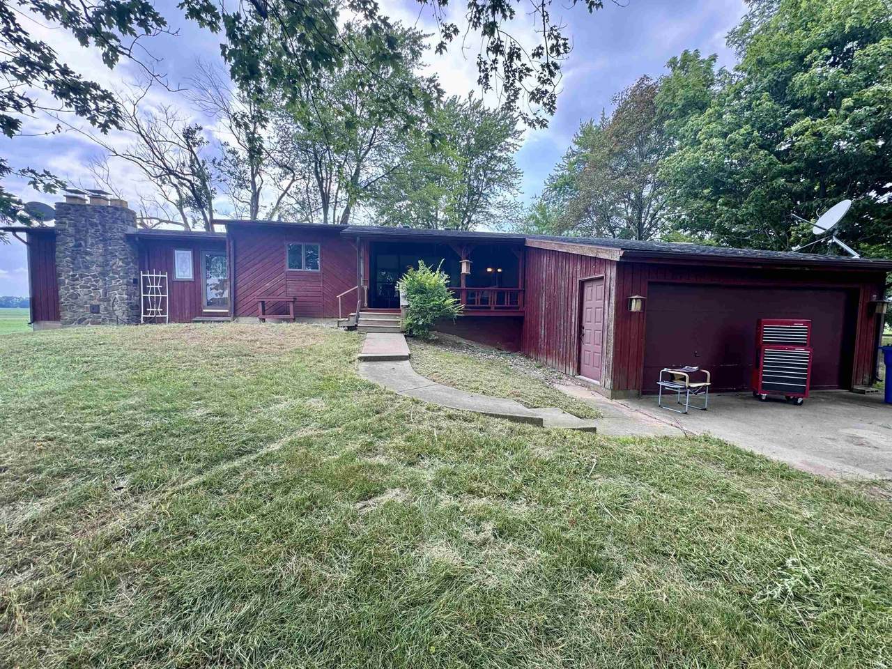 5141 700 East Road - Photo 1