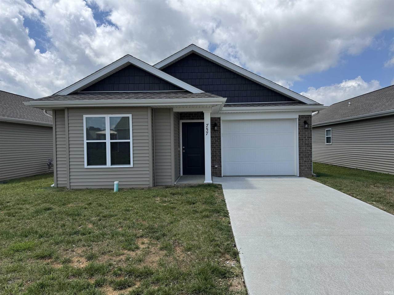 757 Magnolia Avenue - Photo 1