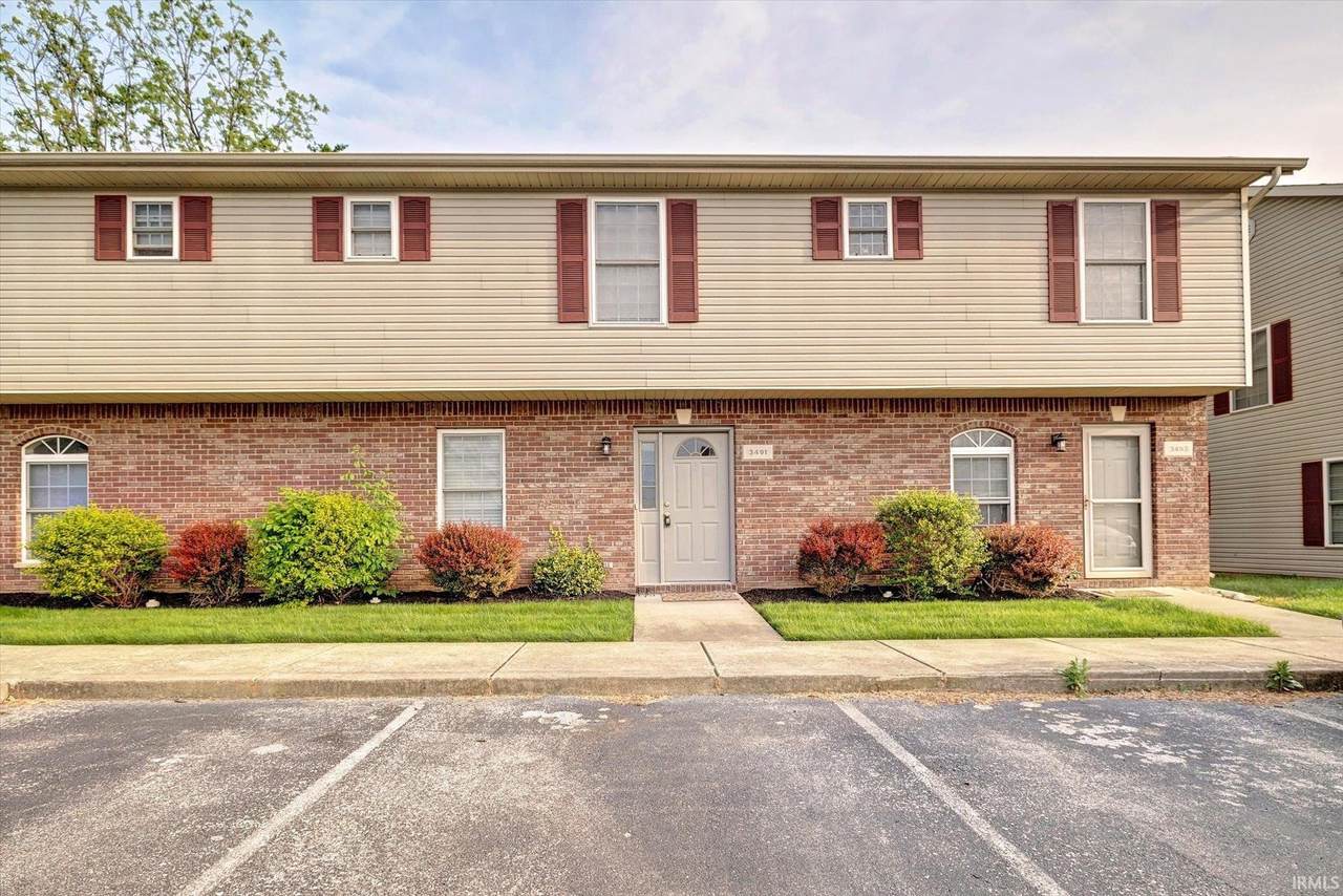 3491 Oaklawn Circle - Photo 1
