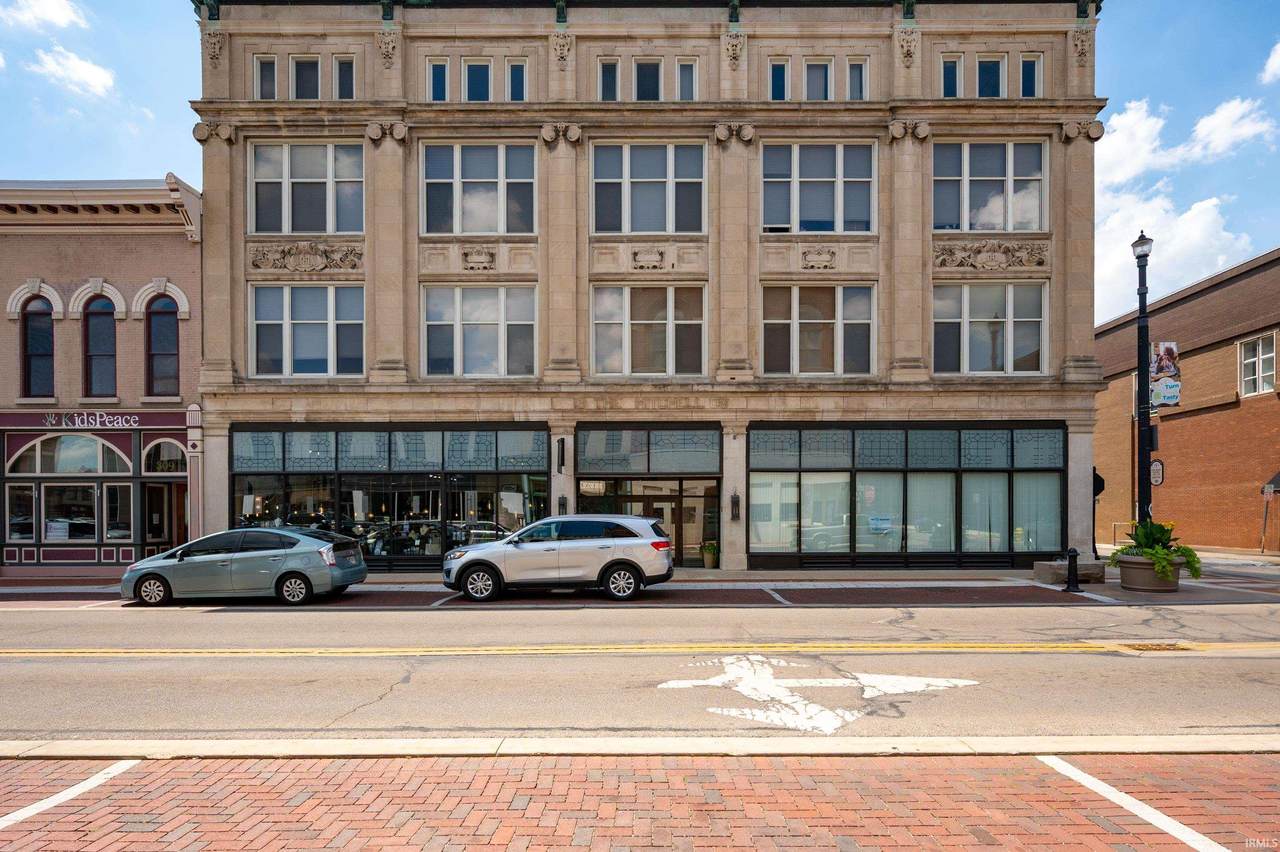 301 Walnut Street - Photo 1