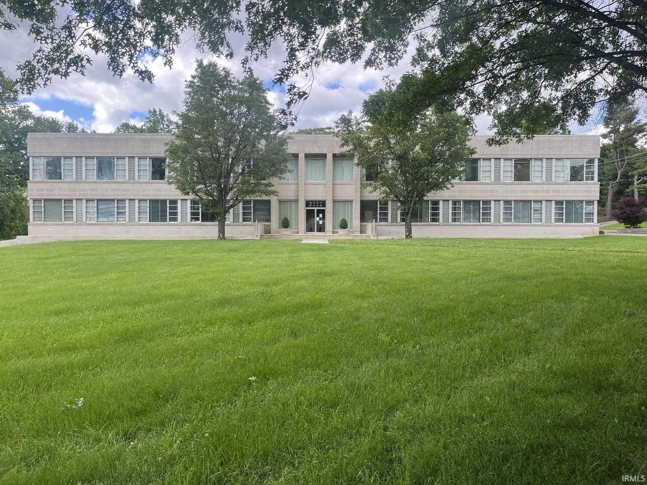 2222 8th Street - Photo 1