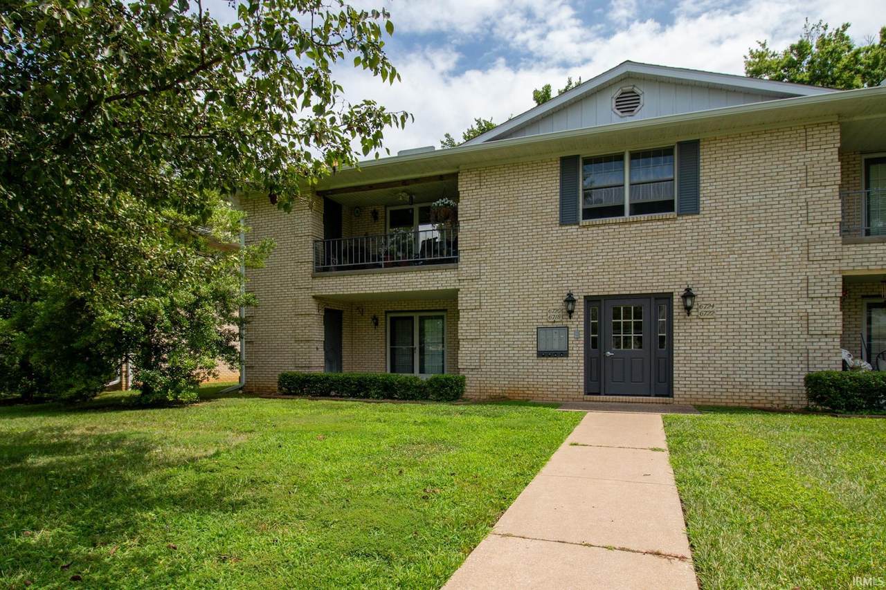 6718 Newburgh Road - Photo 1