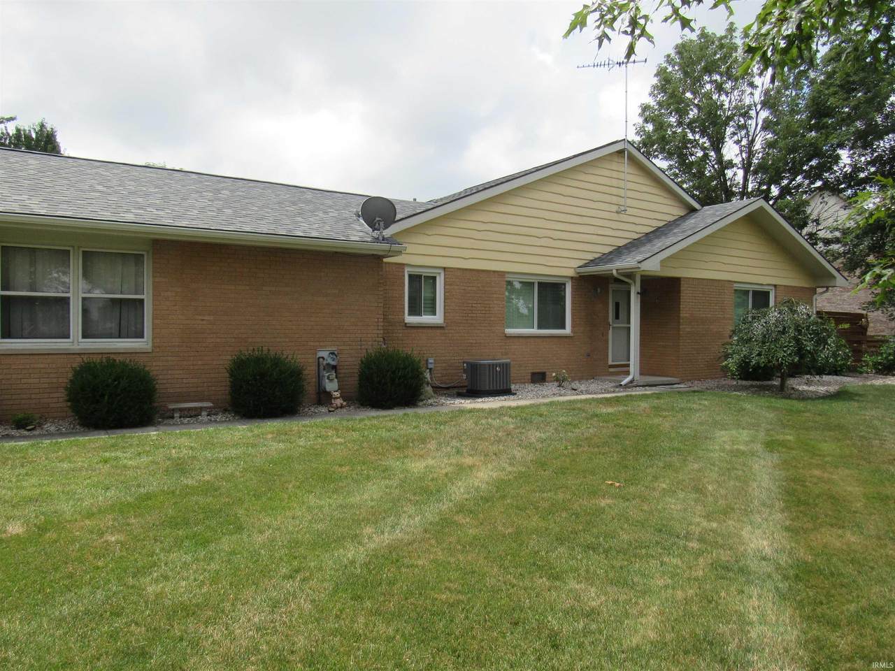 2304 Executive Drive - Photo 1