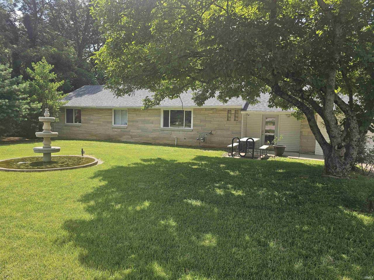 2723 Walnut Street - Photo 1