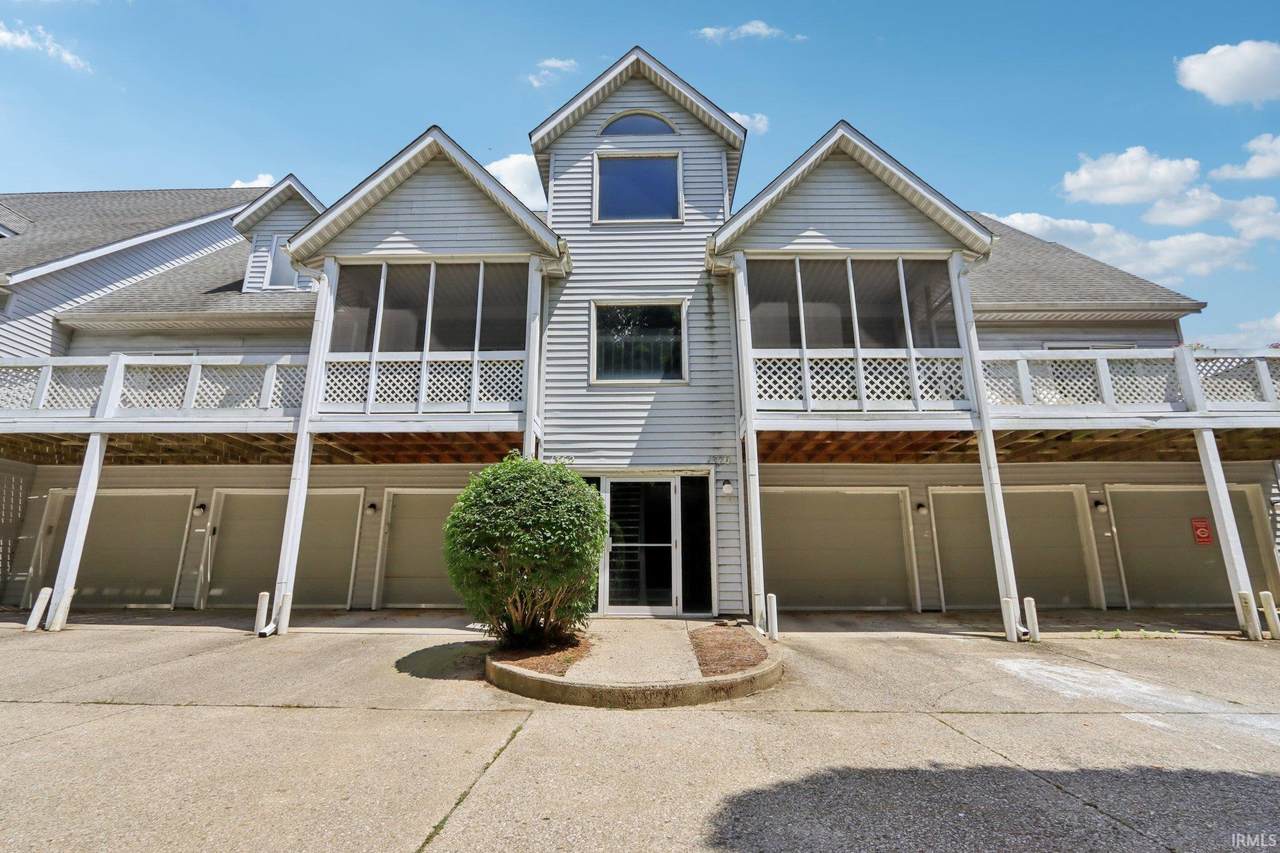 1364 College Mall Road - Photo 1