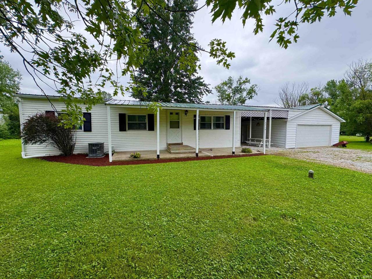 3514 Mill Creek Drive - Photo 1