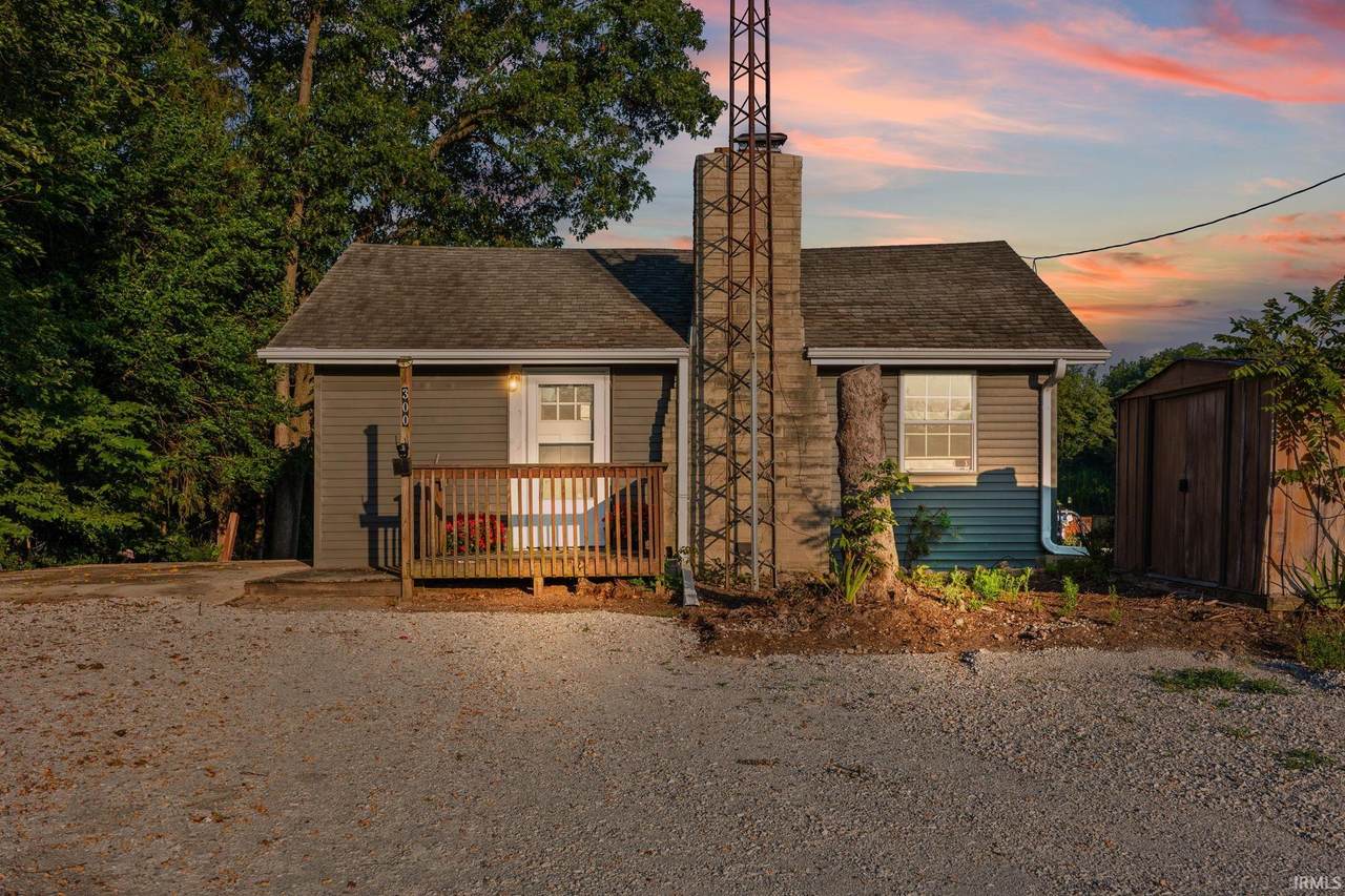 300 Sunset Court - Photo 1