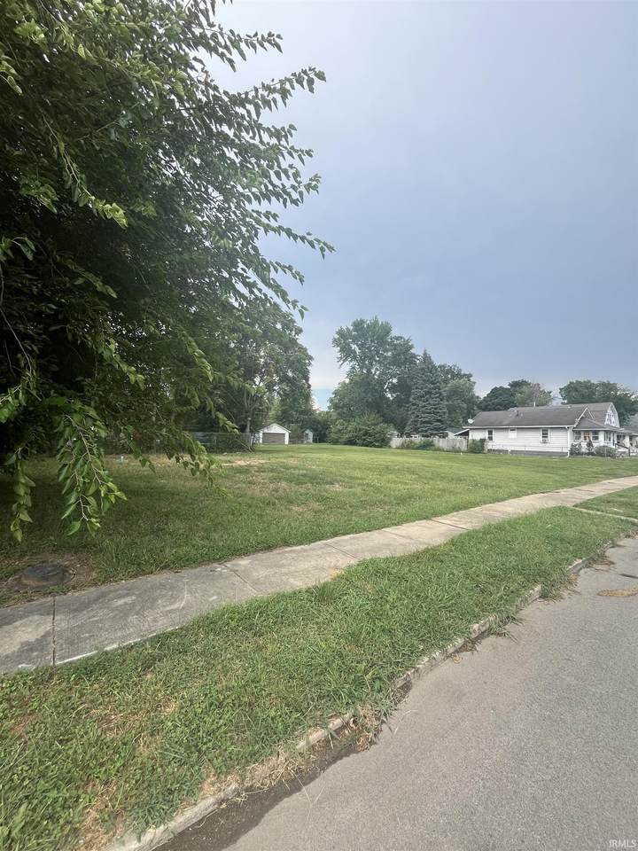 1512 3rd Street - Photo 1