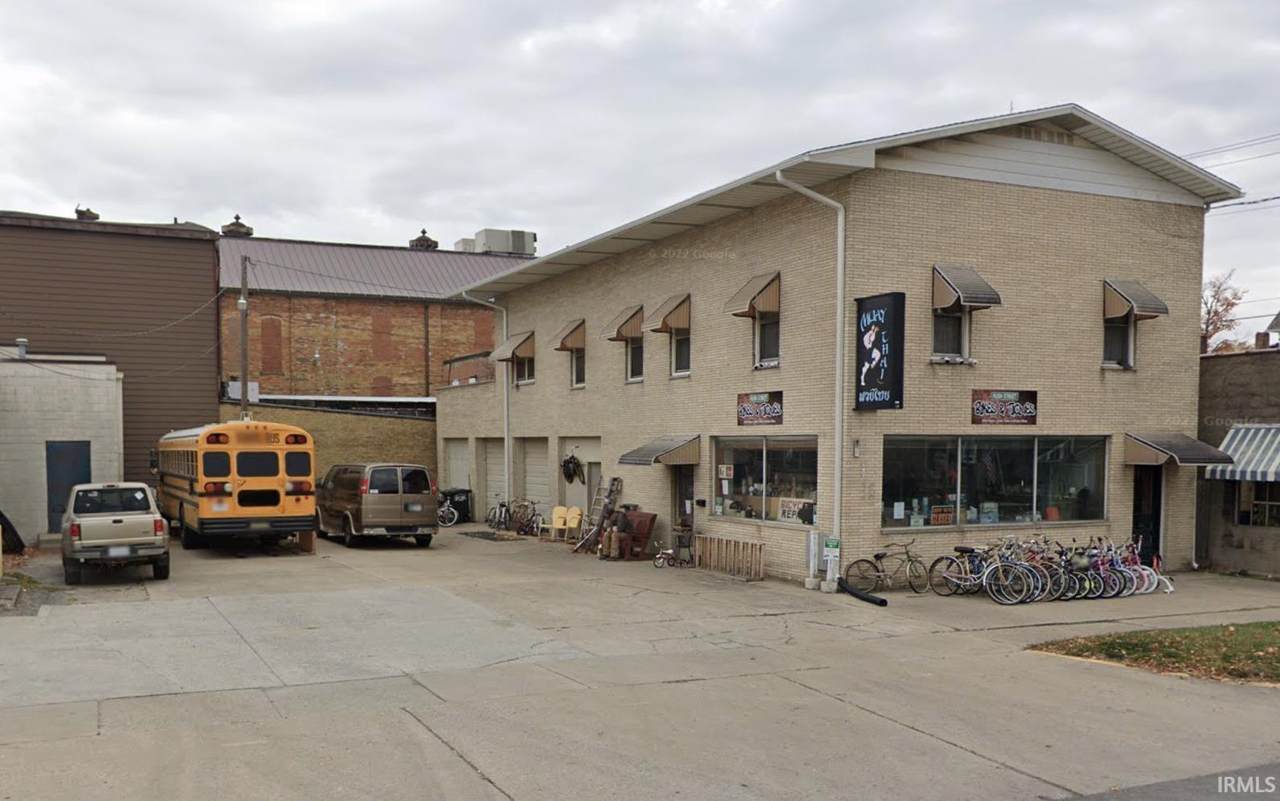 111 Rush Street - Photo 1