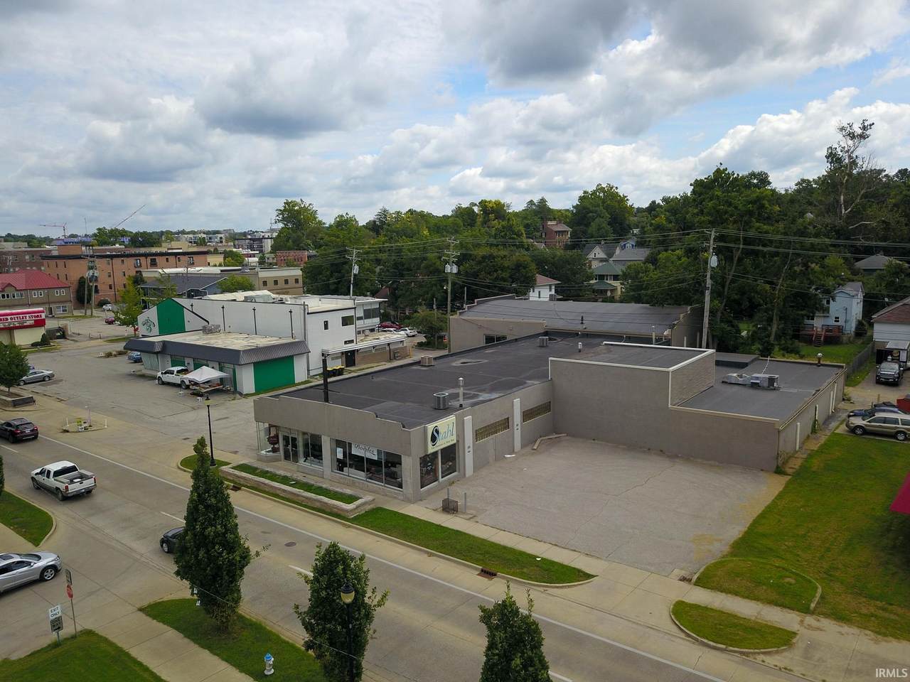 515 Walnut Street - Photo 1