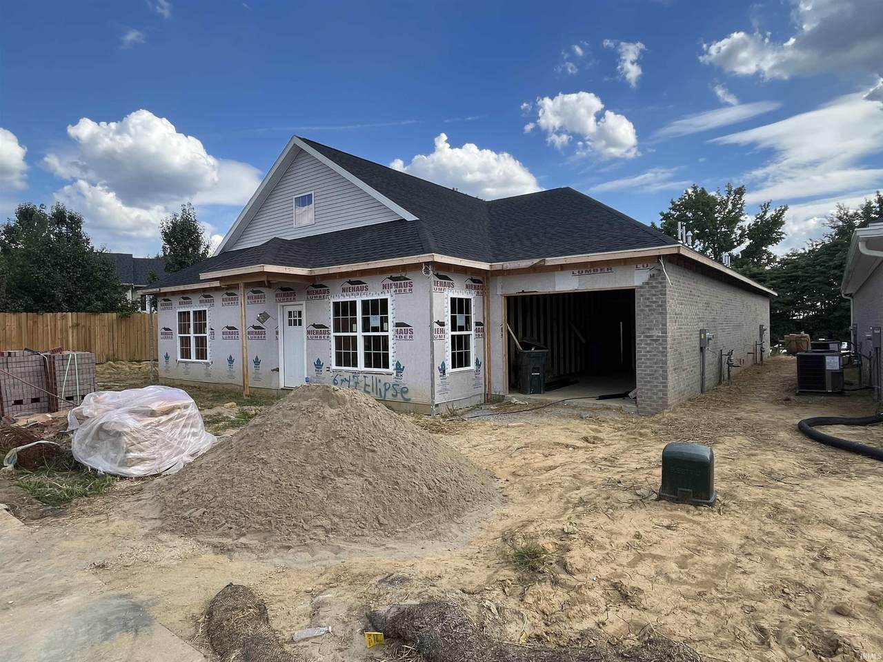 6747 Ellipse Place - Photo 1