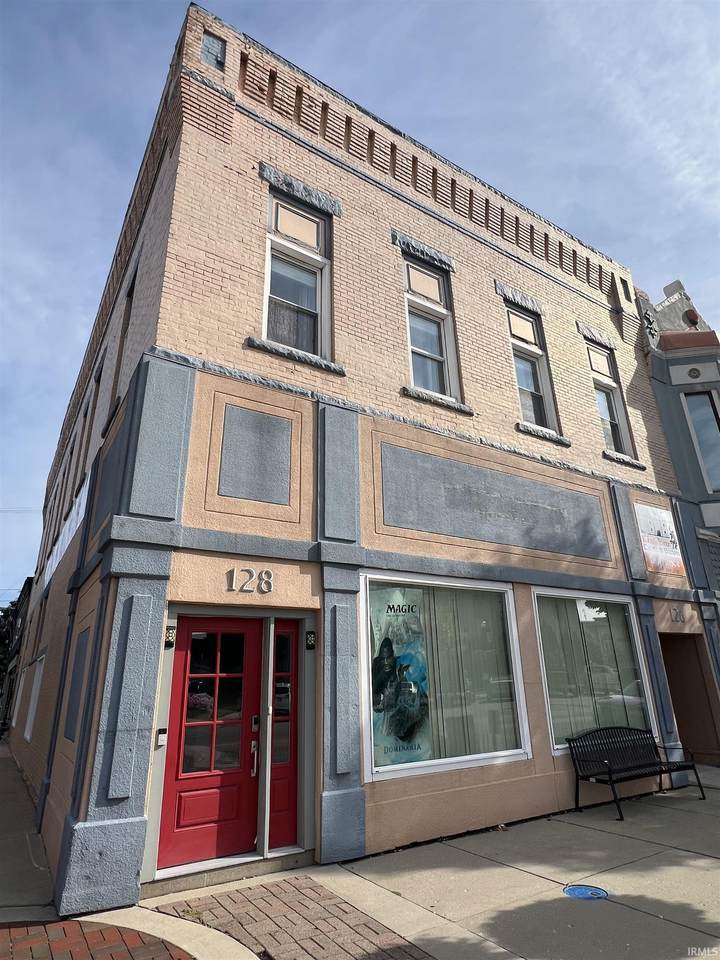 128 Walnut - Photo 1