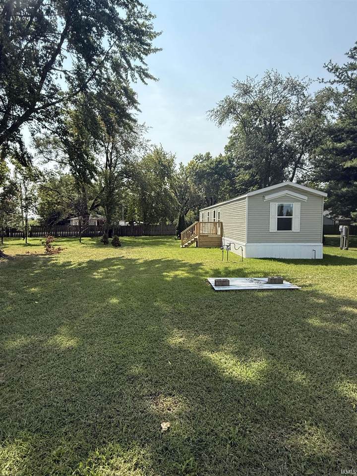 206 E 1st Street - Photo 1