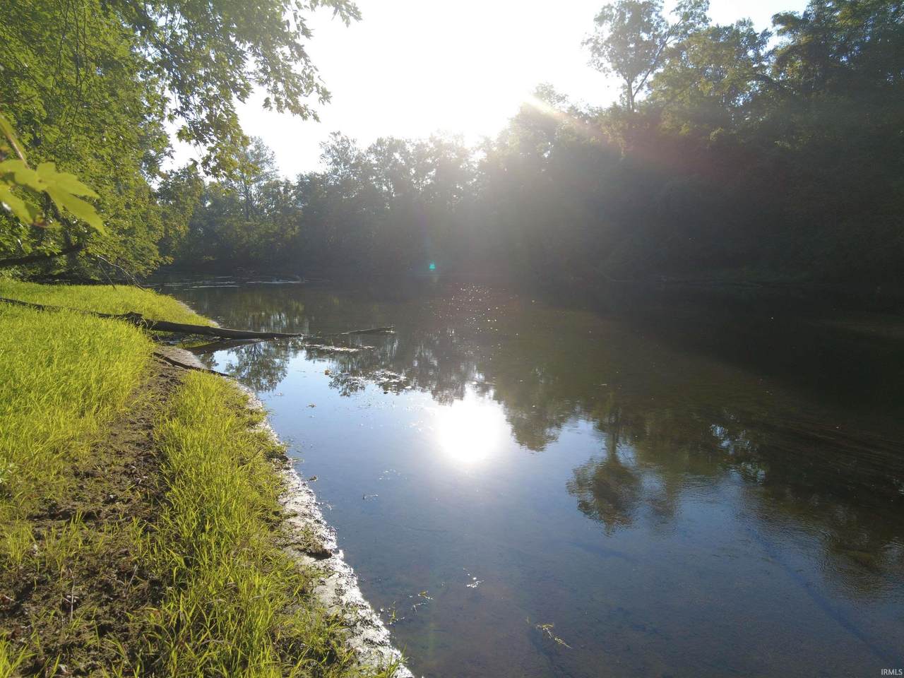 845 E 75N Road - Photo 1