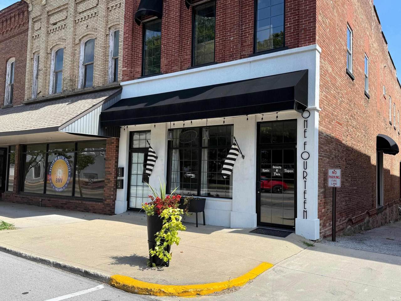 114 Detroit Street - Photo 1