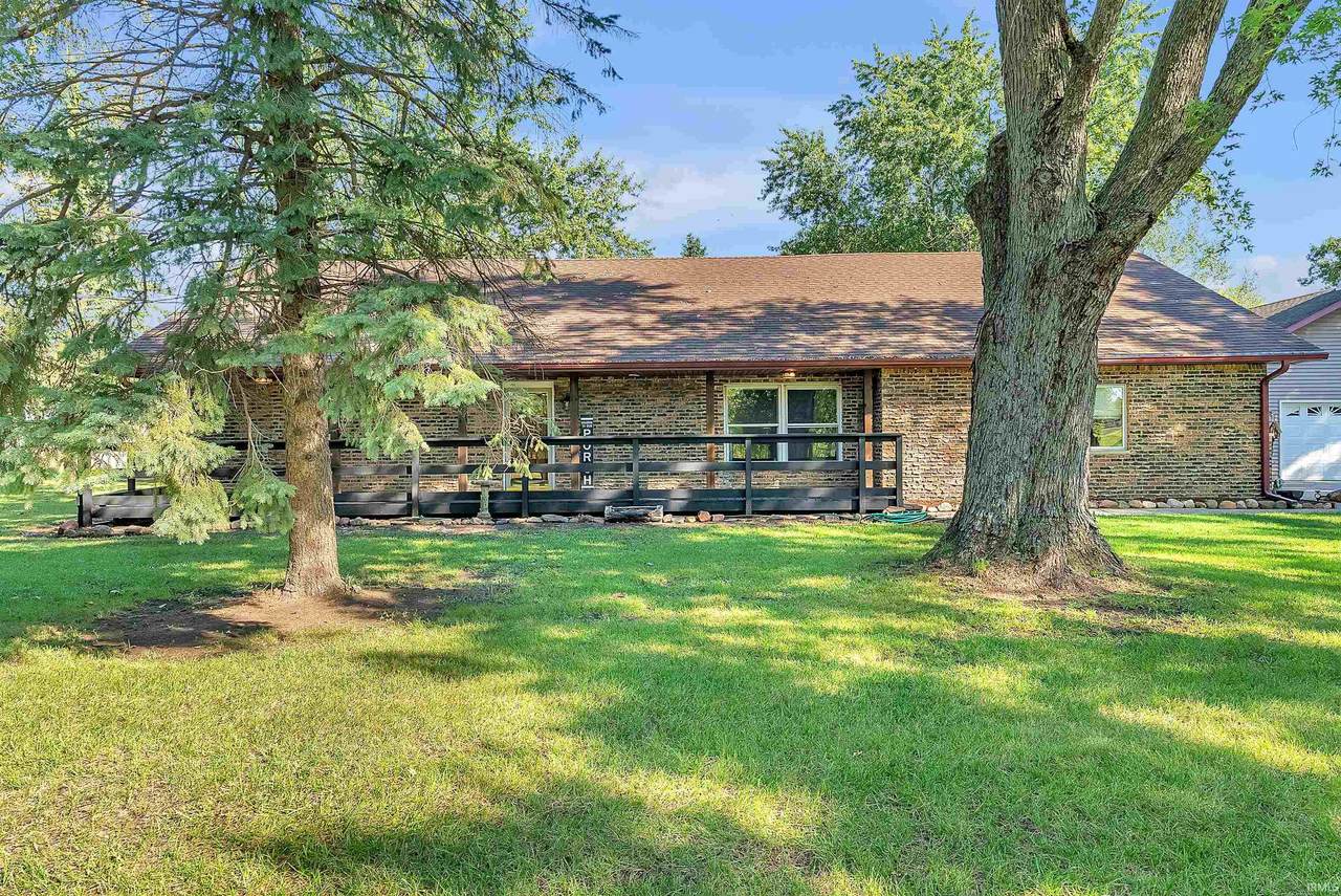 298 1100 N - Photo 1