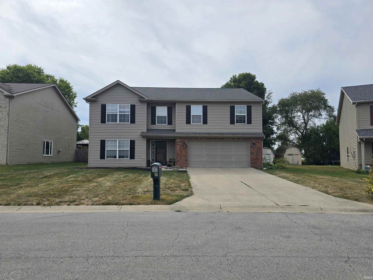 575 Mesa Drive - Photo 1