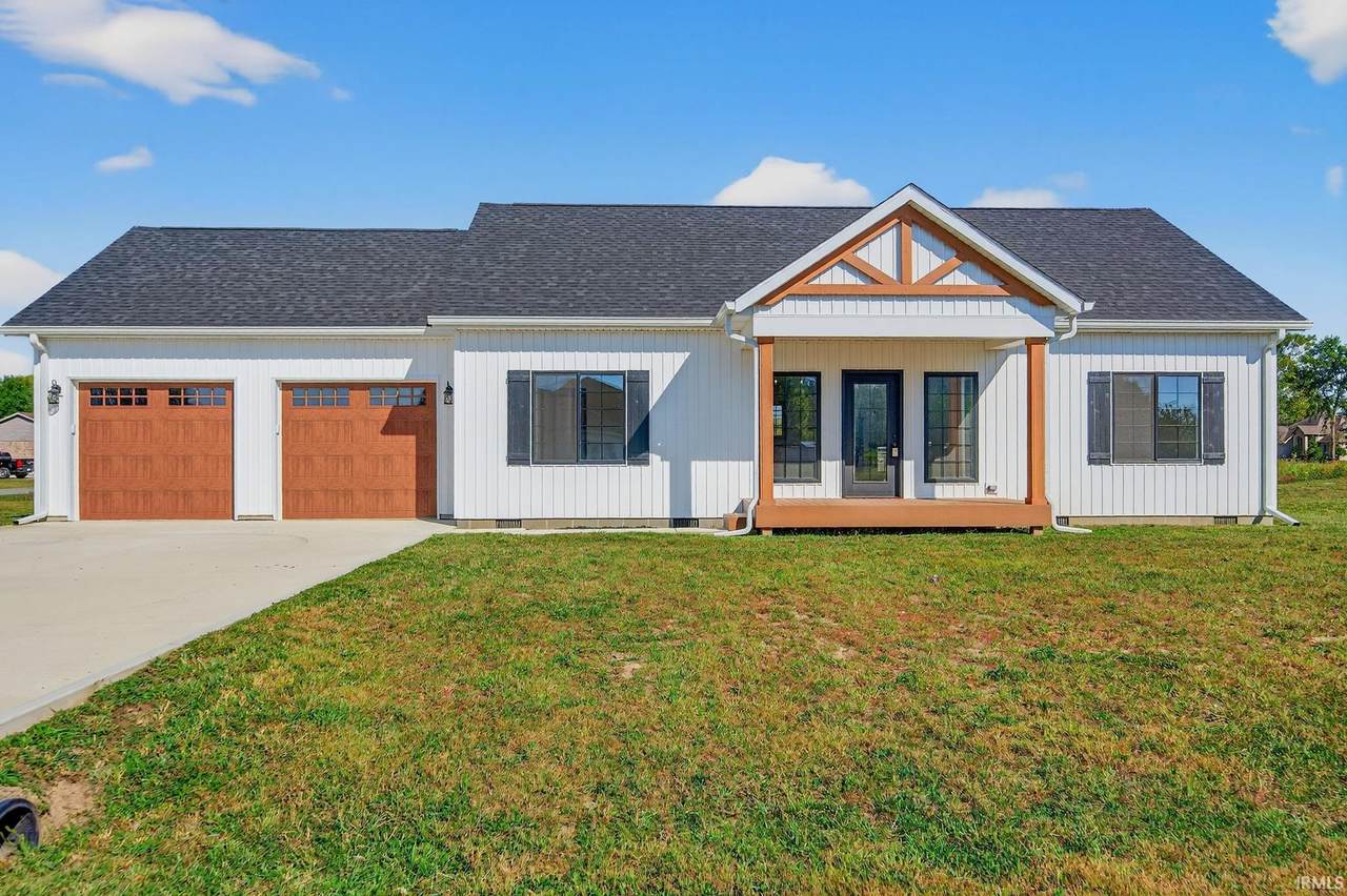 203 Eagle Drive - Photo 1