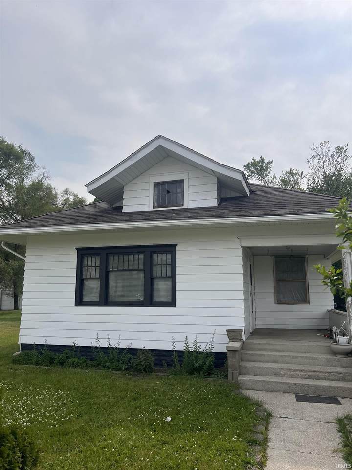 2319 Main Street - Photo 1