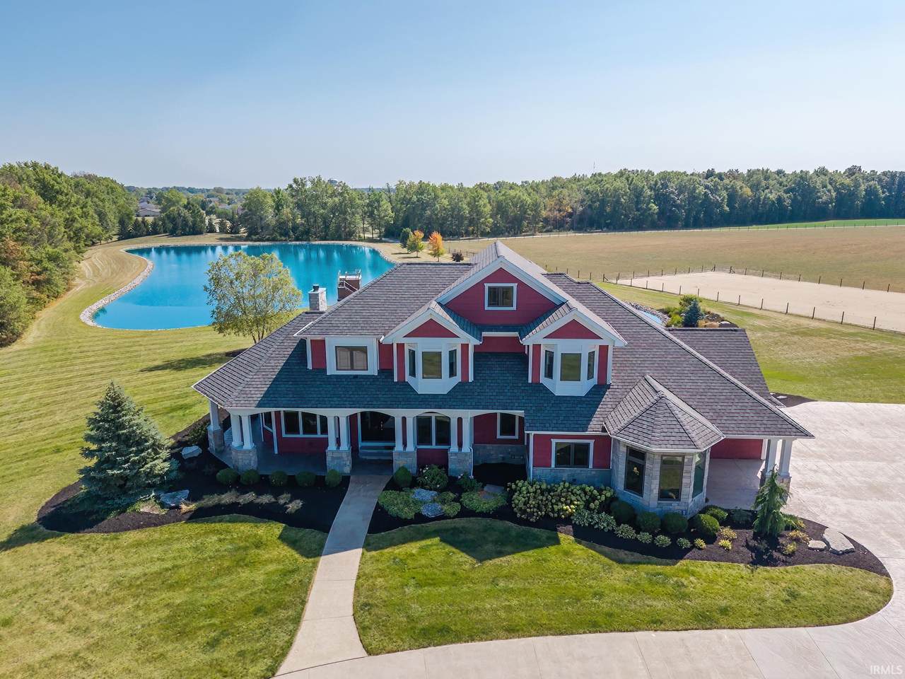 1750 Oakwood Lane - Photo 1