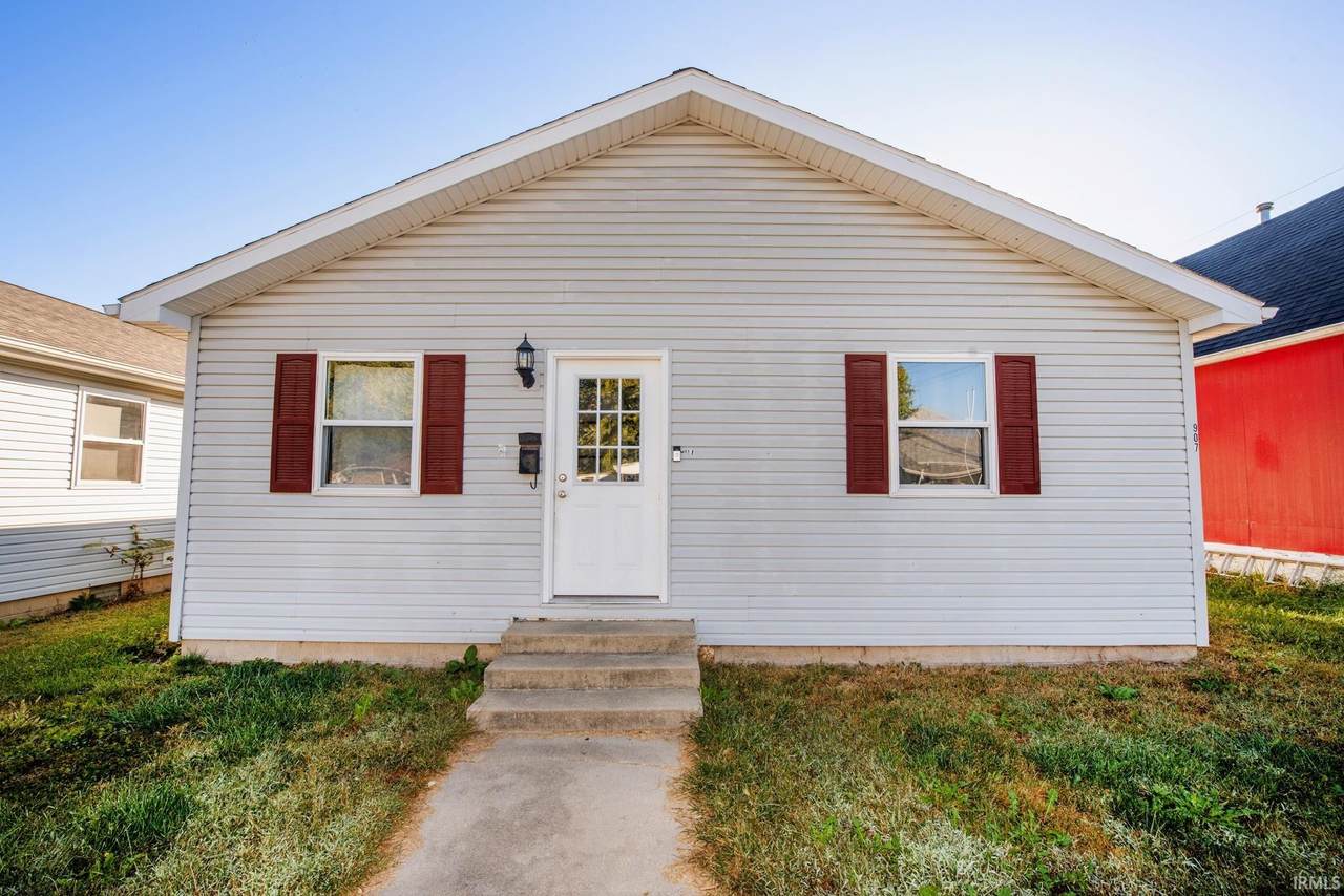 907 Rowe Street - Photo 1