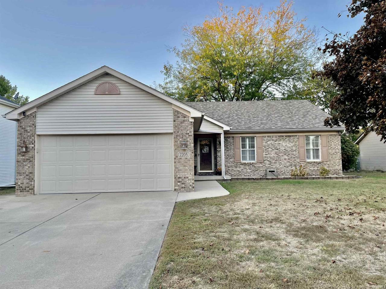 2208 Southway Boulevard - Photo 1