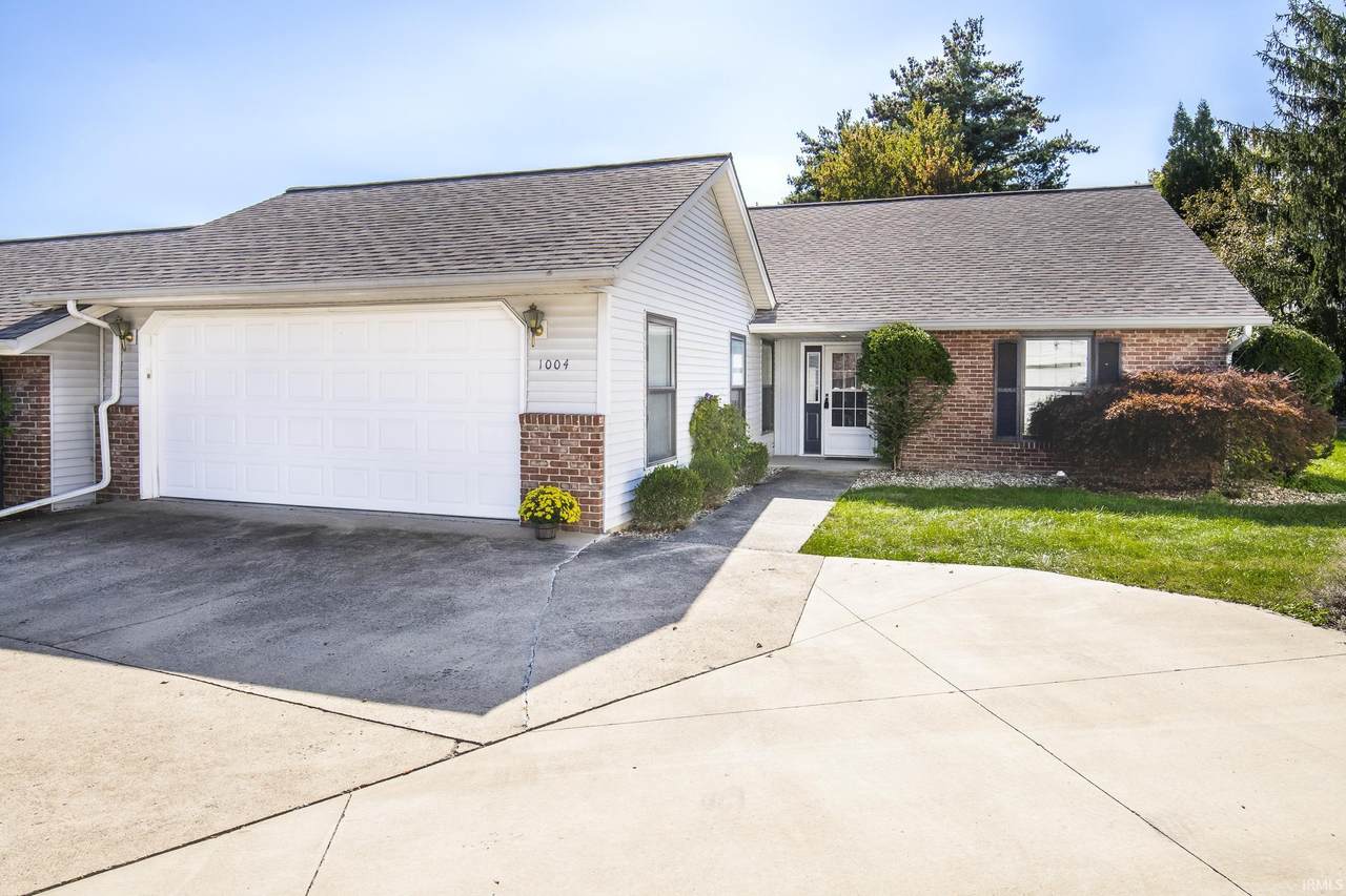 1004 Sherbrooke Drive - Photo 1