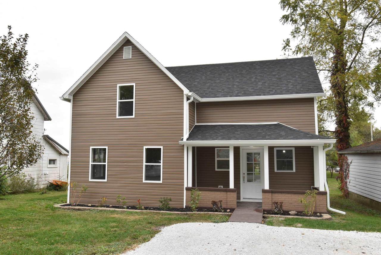 211 Chestnut Street - Photo 1