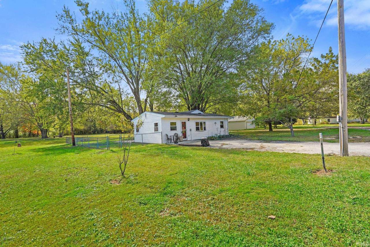 4987 Aqua Isle Road - Photo 1
