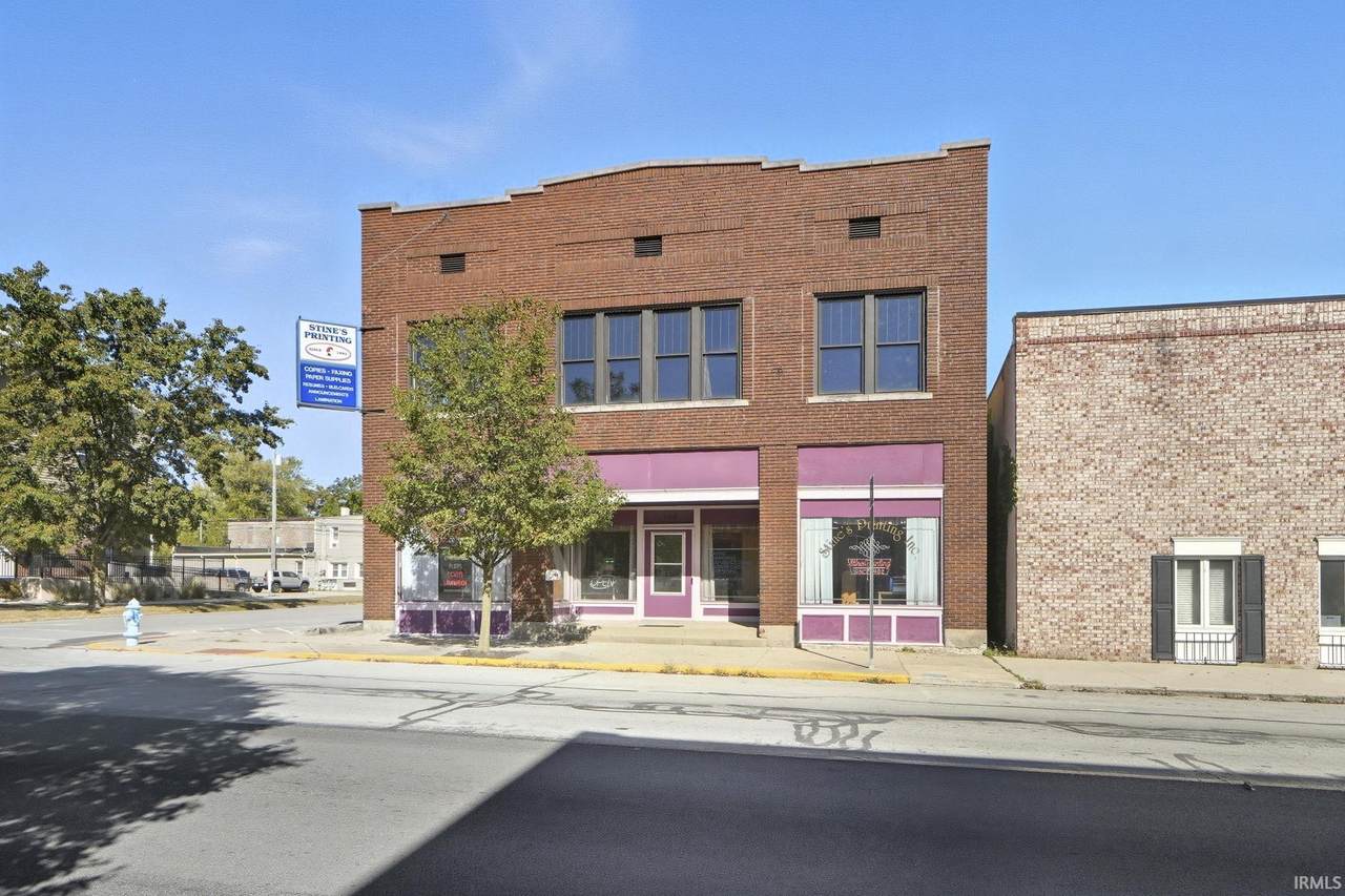 549 Warren Street - Photo 1