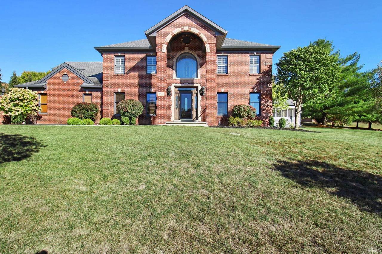 186 Champagne Court - Photo 1